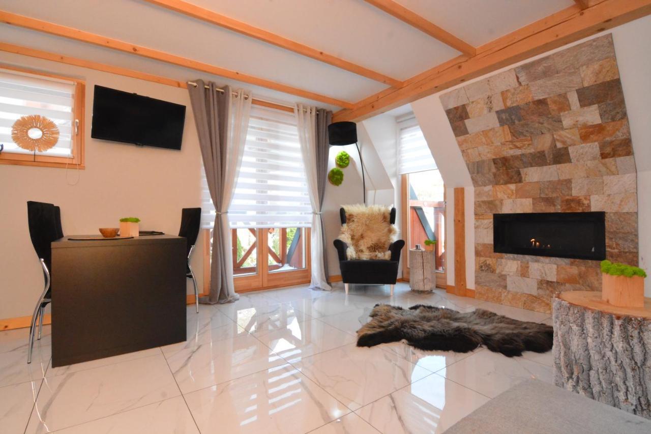 Lux Houses W Domku Tylko Dwa Apartamentyz Jacuzzi Zewnetrznym Groń Kültér fotó