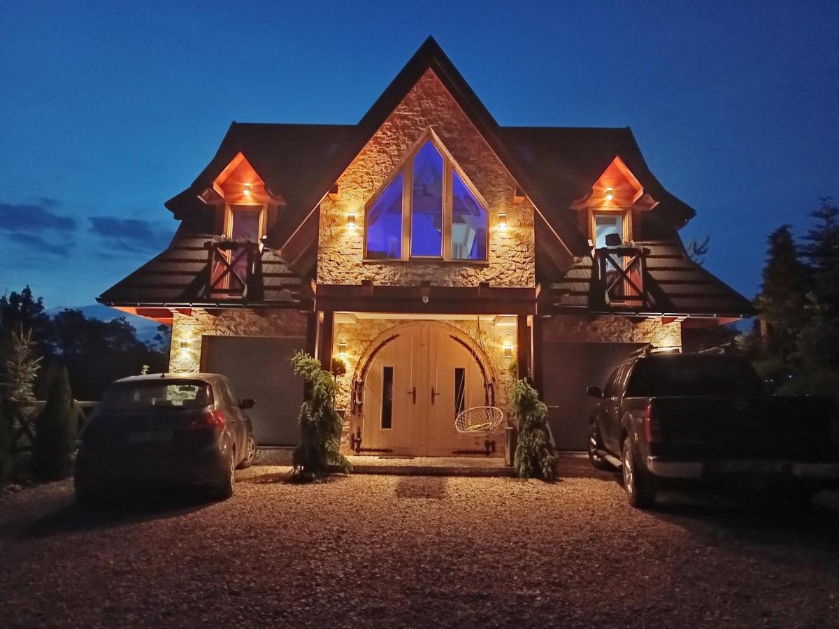 Lux Houses W Domku Tylko Dwa Apartamentyz Jacuzzi Zewnetrznym Groń Kültér fotó