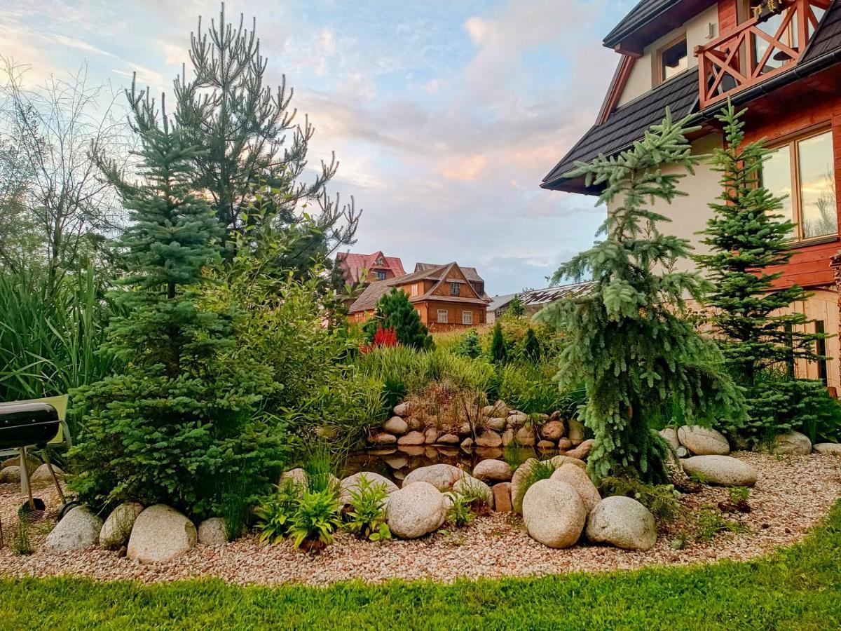 Lux Houses W Domku Tylko Dwa Apartamentyz Jacuzzi Zewnetrznym Groń Kültér fotó
