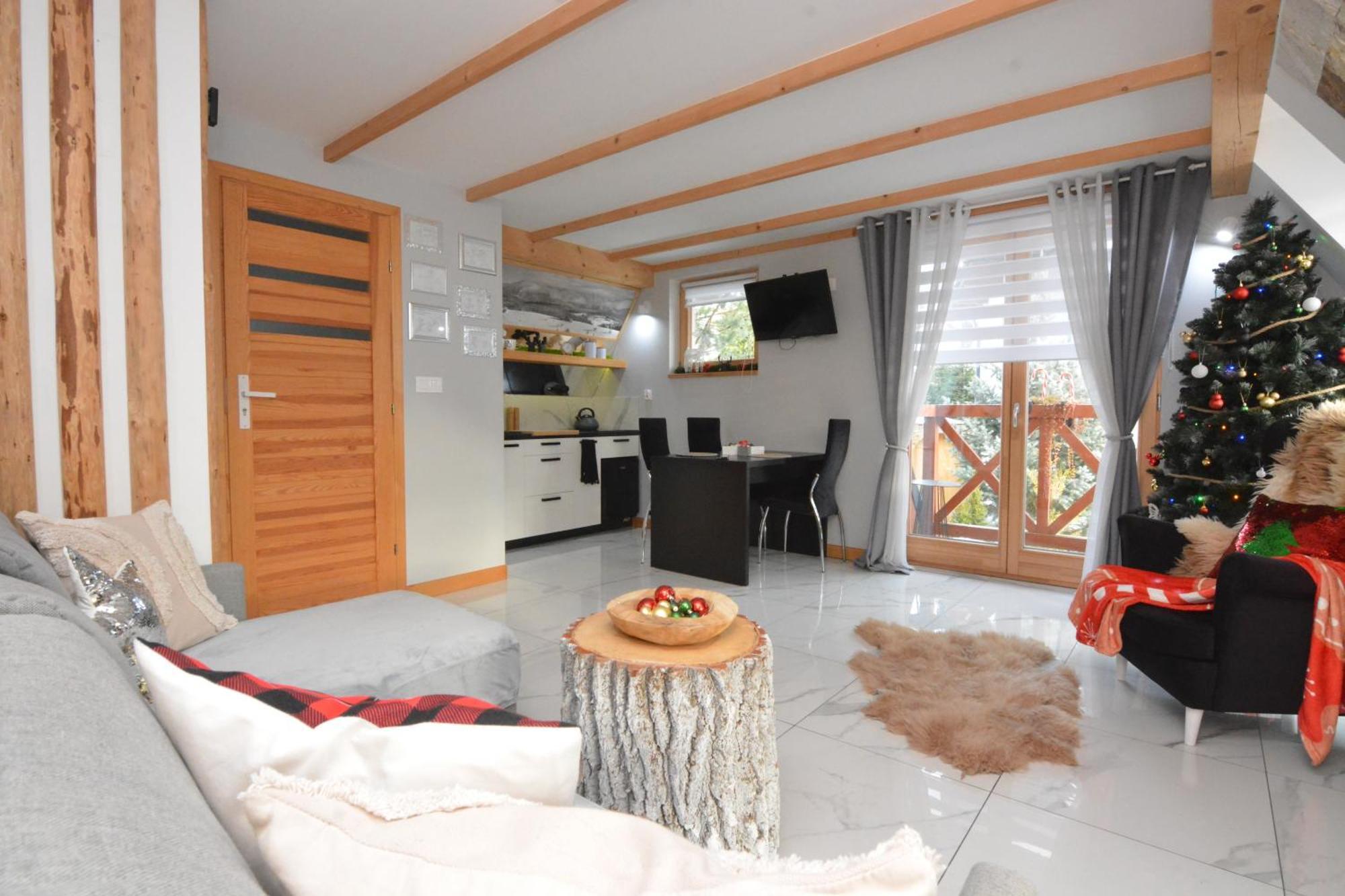 Lux Houses W Domku Tylko Dwa Apartamentyz Jacuzzi Zewnetrznym Groń Kültér fotó