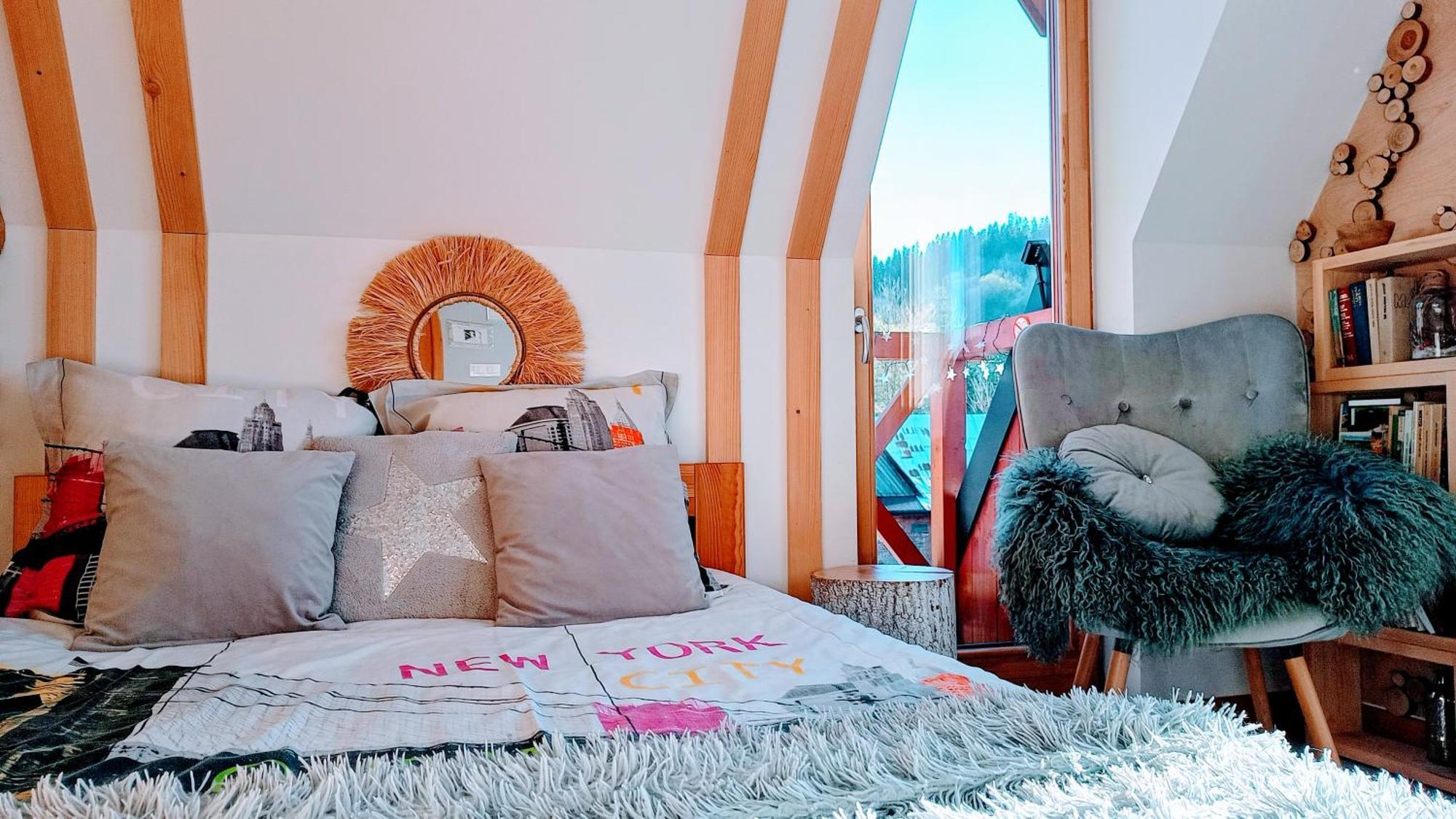 Lux Houses W Domku Tylko Dwa Apartamentyz Jacuzzi Zewnetrznym Groń Kültér fotó