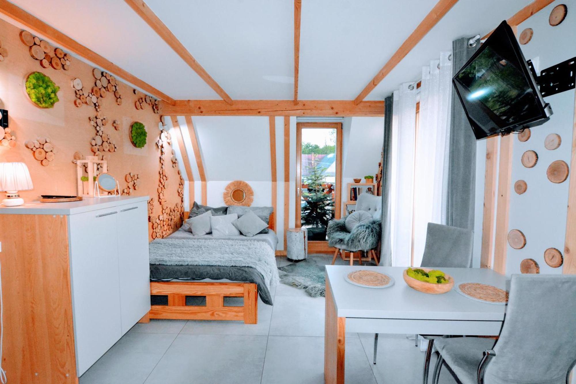 Lux Houses W Domku Tylko Dwa Apartamentyz Jacuzzi Zewnetrznym Groń Kültér fotó