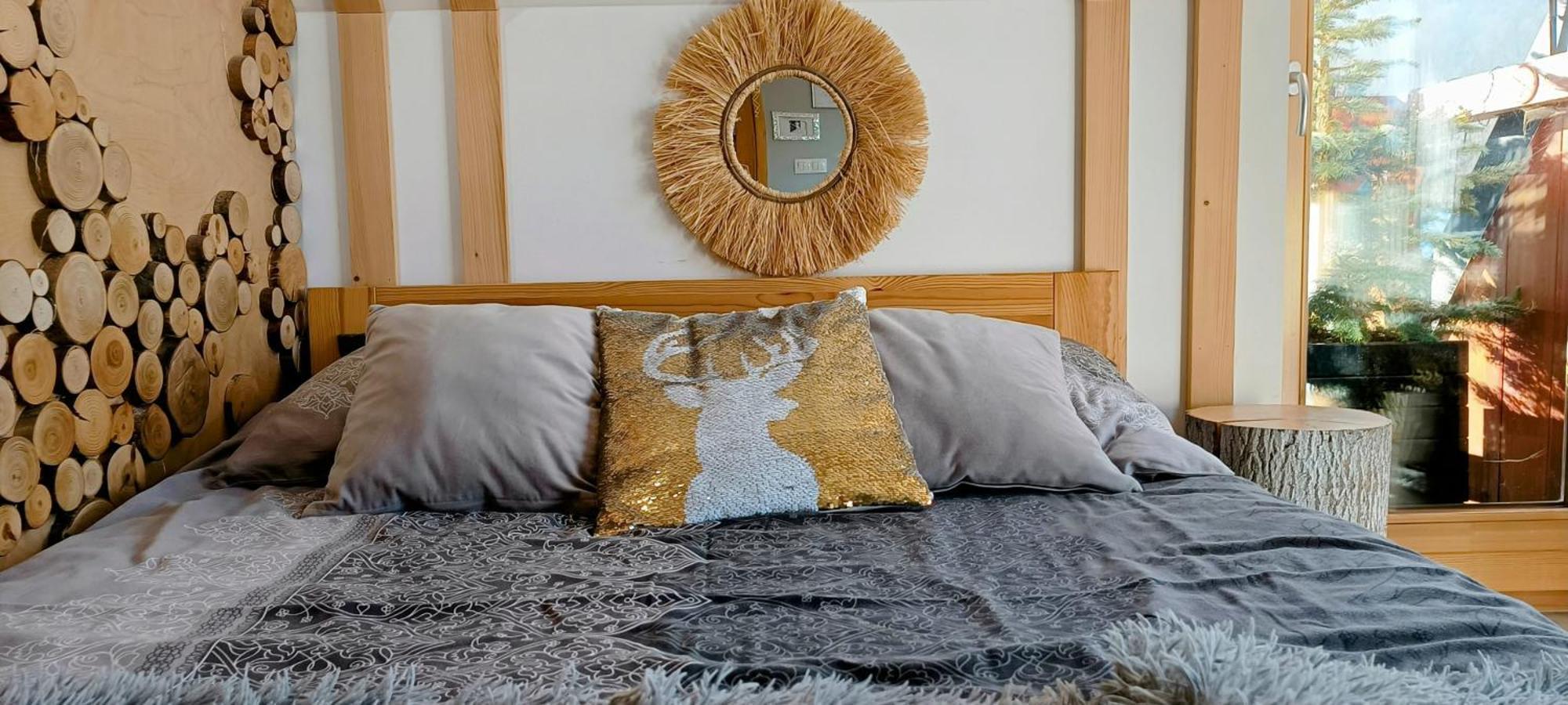 Lux Houses W Domku Tylko Dwa Apartamentyz Jacuzzi Zewnetrznym Groń Kültér fotó