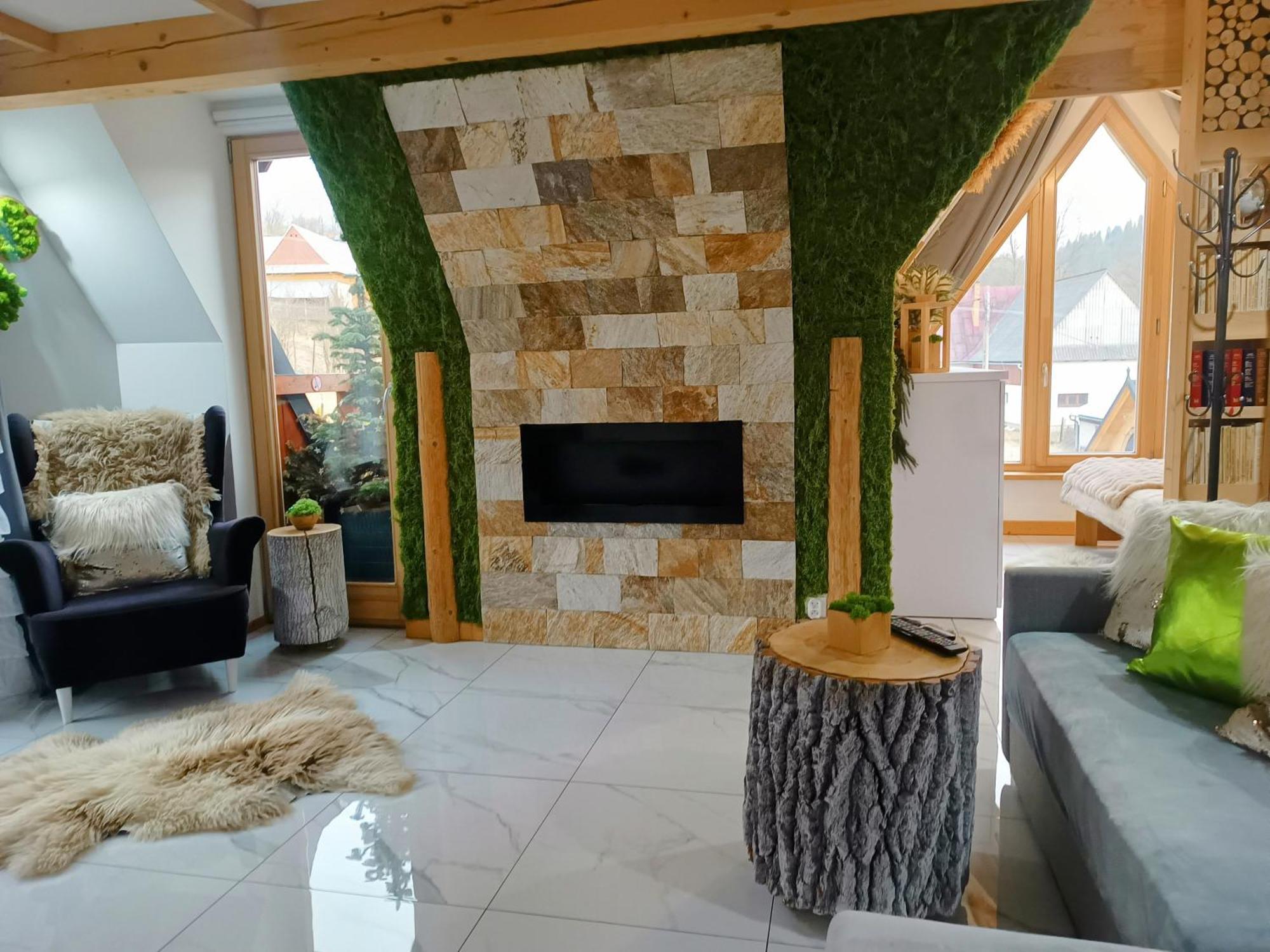 Lux Houses W Domku Tylko Dwa Apartamentyz Jacuzzi Zewnetrznym Groń Kültér fotó